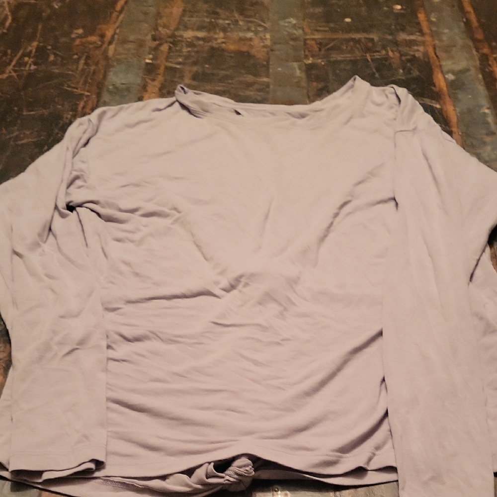 Elegant Lavender Long Sleeve Women's Tee